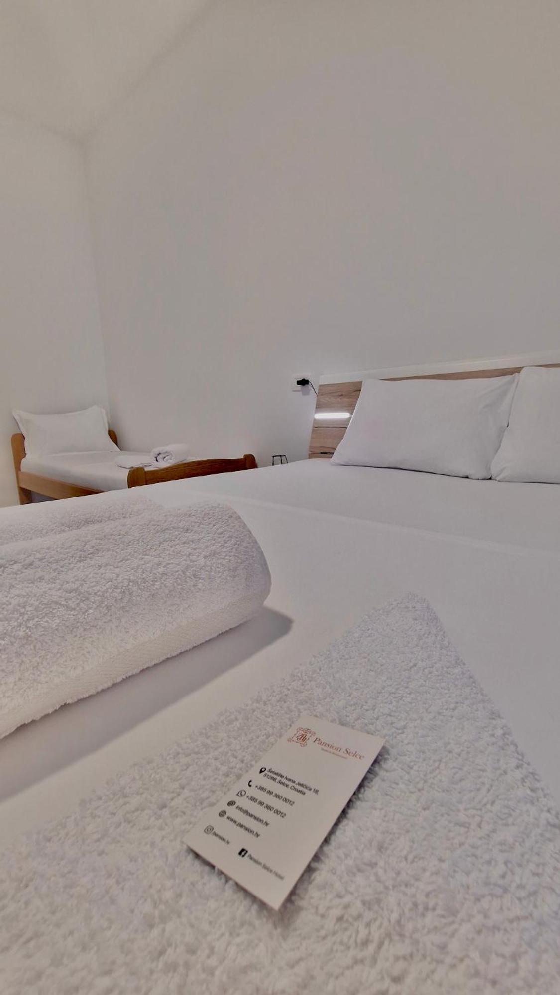 Aj Pansion Selce Hotel Buitenkant foto